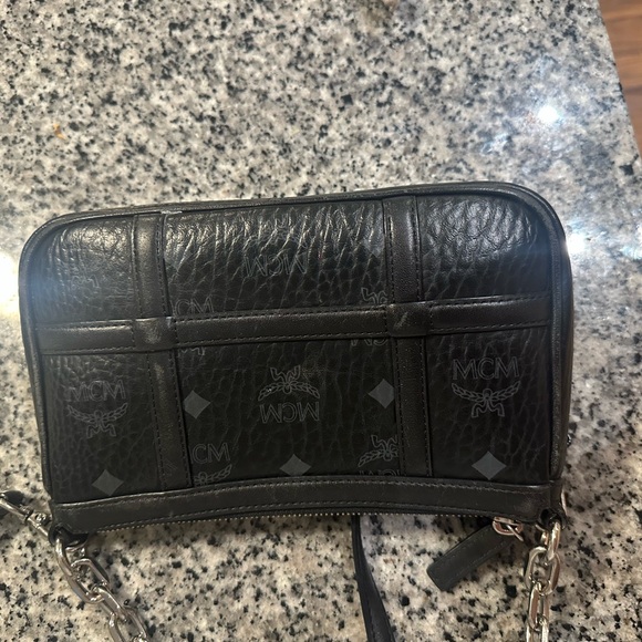 MCM: crossbody purse and card holder - Picture 2 of 7